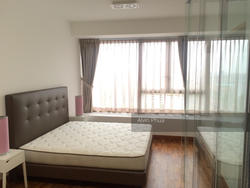Centro Residences (D20), Condominium #138999402
